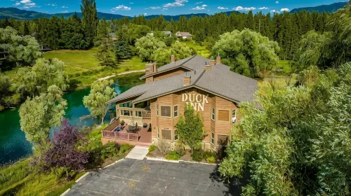 Duck Inn Lodge