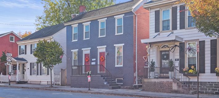 Entire Downtown Gettysburg Historic 4Br/3BA Home, Sleeps 8 with Free Parking Hoteles en Gettysburg