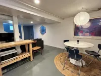 Charming 1-bedroom apartment in the heart of vibrant Foster-Powell, SE Portland - Apartments