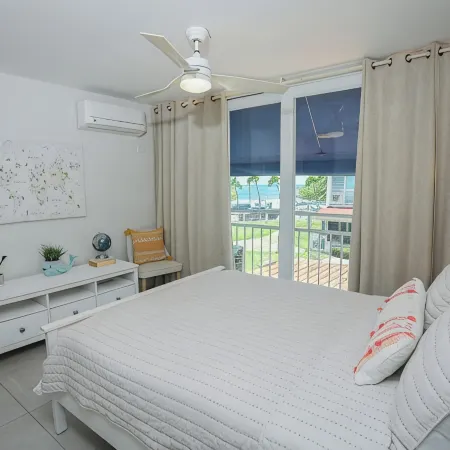 Summer Beachfront Villa – 1 Min to the Beach I Your Home Away from Home