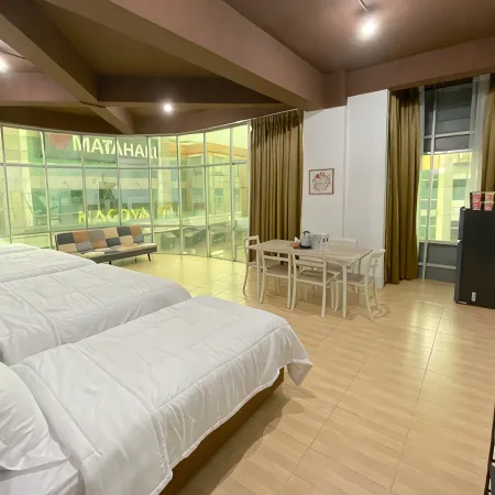 CN Homestay C2 Floor 3 at Nagoya Hill Mall