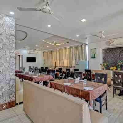 The Grand Imperial Hotel Dining/Meeting Rooms