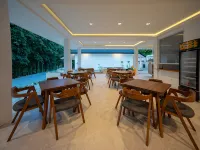 Casa Coco Resort Hotels in Tepus