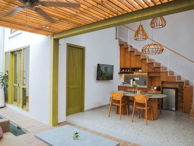 Villa Tiga Negri
