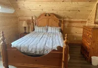 Charming 4-bedroom farmhouse w/ WiFi, AC in lovely Eastatoee Valley, Sunset, SC. - 3 estrellas