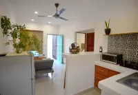 Double Queen Suite near La Calzada/lake +30MB wifi - Homestays