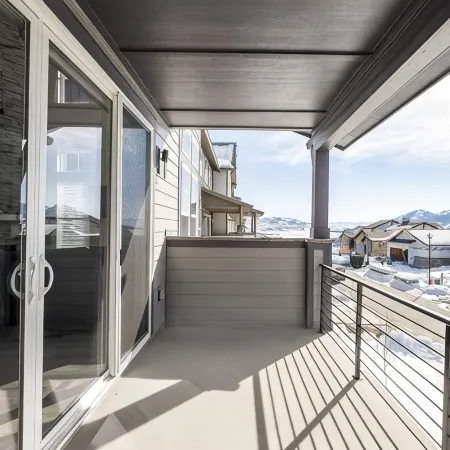 Modern Lake-View Escape in Hideout Near Park City Utah