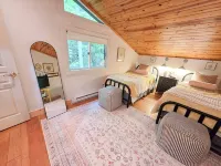 Native Gem Mountain Chalet with Views Near Smoky Mountains, Trails & Waterfalls
