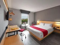 City Express by Marriott Puebla Centro Hotel dekat Acropolis Puebla