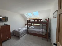 SUNRISE 3BR  - 2 Story Remodeled Condo -  SKI ON & OFF. Pool + Trailside - شرفة