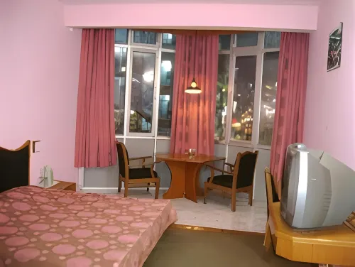Hotel Yak