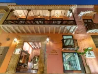 El Marques Hotel Boutique by GEH Suites Hotels near Custom's Square
