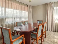 Comfort Inn West