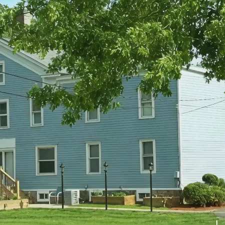 Tin Brook Bed & Breakfast