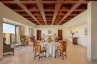 The Oberoi, Mumbai - บูติค