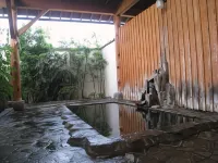 Nitaya - suối nước nóng