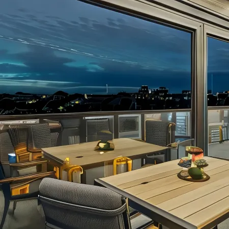 Uni88 Apartments