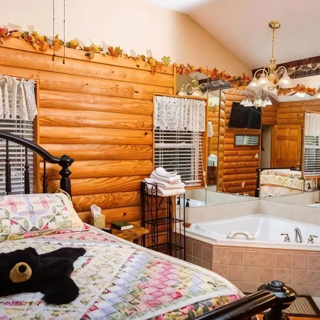 Mountain Aire Cottages, Inn, & Glamping