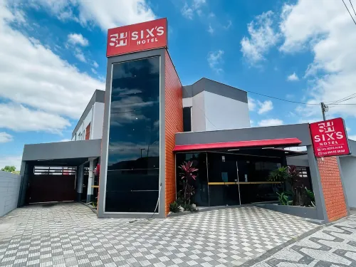 Six's Hotel - 3-Star