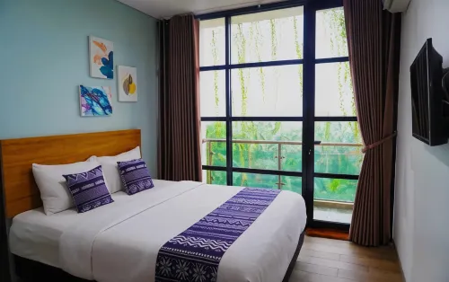 D Rhea Syariah - Hosteller