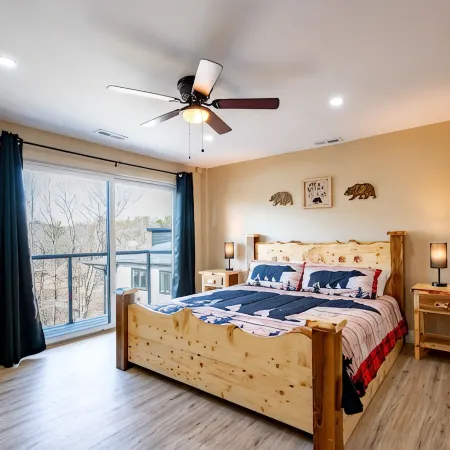 New! Epic lakefront home with indoor pool!
