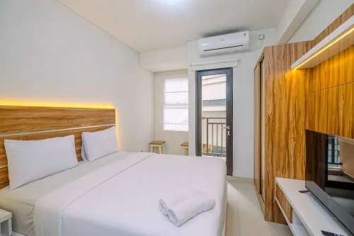 Comfortable and Cozy Studio Room at Transpark Cibubur Apartment