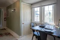 Freshwater Flat, Downtown Douglas - Apart in Downtown right off Center Street. - 3 estrellas