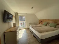 Raft home | forest view | child and pet friendly! - 3 stjerner