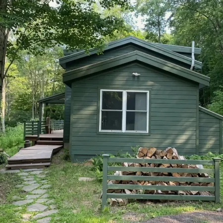 Mountain Forest Retreat w Cedar Hot Tub - Western Catskills