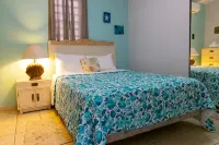 Villa Almarys - Oceanfront - 6 guests - pet friendly - at Stella, Rincón