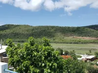 Spacious 3 bedroom 2 bath home close to town Hotels in Culebra