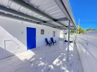 Charming 3-bedroom Beach House with AC and WiFi near Arecibo's best beaches.