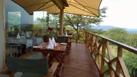 Emayian Luxury Camp - servizio colazione