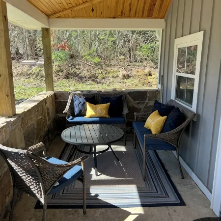 Quaint and Cozy 3-bedroom home loaded with charm and amenities in  Coalmont