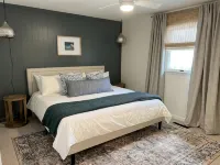 Pet Friendly Cottage Located Between the Ark & Creation Museum