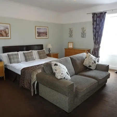 Inchture Hotel