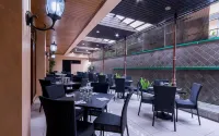Royal Denai Hotel