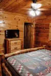 "Sweet Life" Log Cabin Creekside, Trout Fishing, Foosball, Hot Tub and Firepit - Parvekkeita
