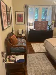 Beautiful & Large Bedroom  in B&B in Exquiste  Tropical  Home- Centrally located - Bungalows