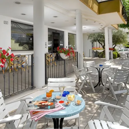 Hotel Diana