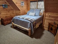 Relaxing 2 bedroom 2 bath cabin minutes from Dahlonega city center! - balcony