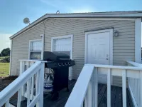 "Cozy Times" less than 10 minutes from Lake Texoma and Choctaw Casino - 4-Star