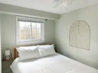 Little Bell's Bungalow / Walkable to Saugatuck and Douglas / Updated - 3-Star