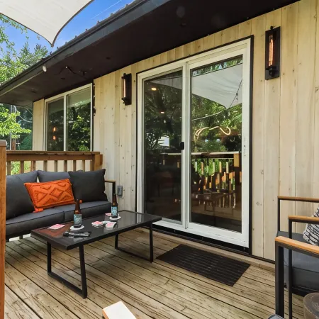 Casa Maria- cute creekside 2bed/1bath