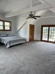 Norms Nook: Remodeled Lake House 4 Bed/ 3 Full Bath, Pet Friendly!! - 3-Star