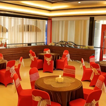 Grand Global Hotel
