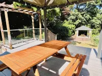 Charming 2BR w/ Garden Retreat & 2 Free Parking - 2-Star