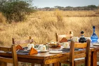 Mawe Tented Camp - breakfast