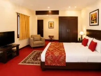 Goroomgo Swastik Guest House Varanasi - Kitchens