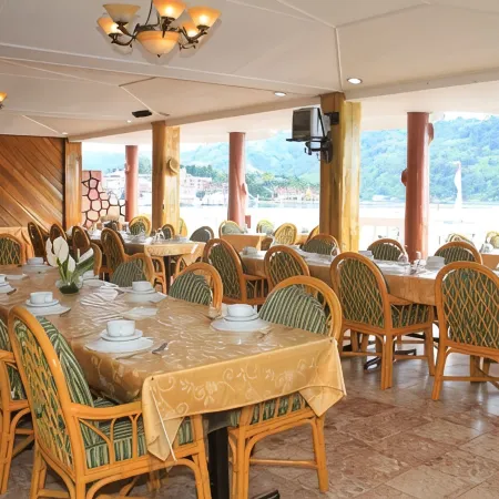 Darma Agung Beach Hotel Parapat